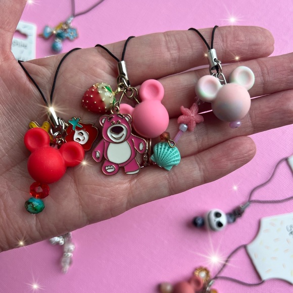 📱✨ magical Mickey disney inspired handmade phone charm or keychain - Picture 12 of 12